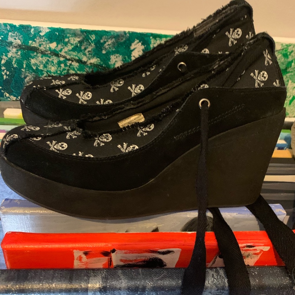 Vintage GOTH RARE platforms